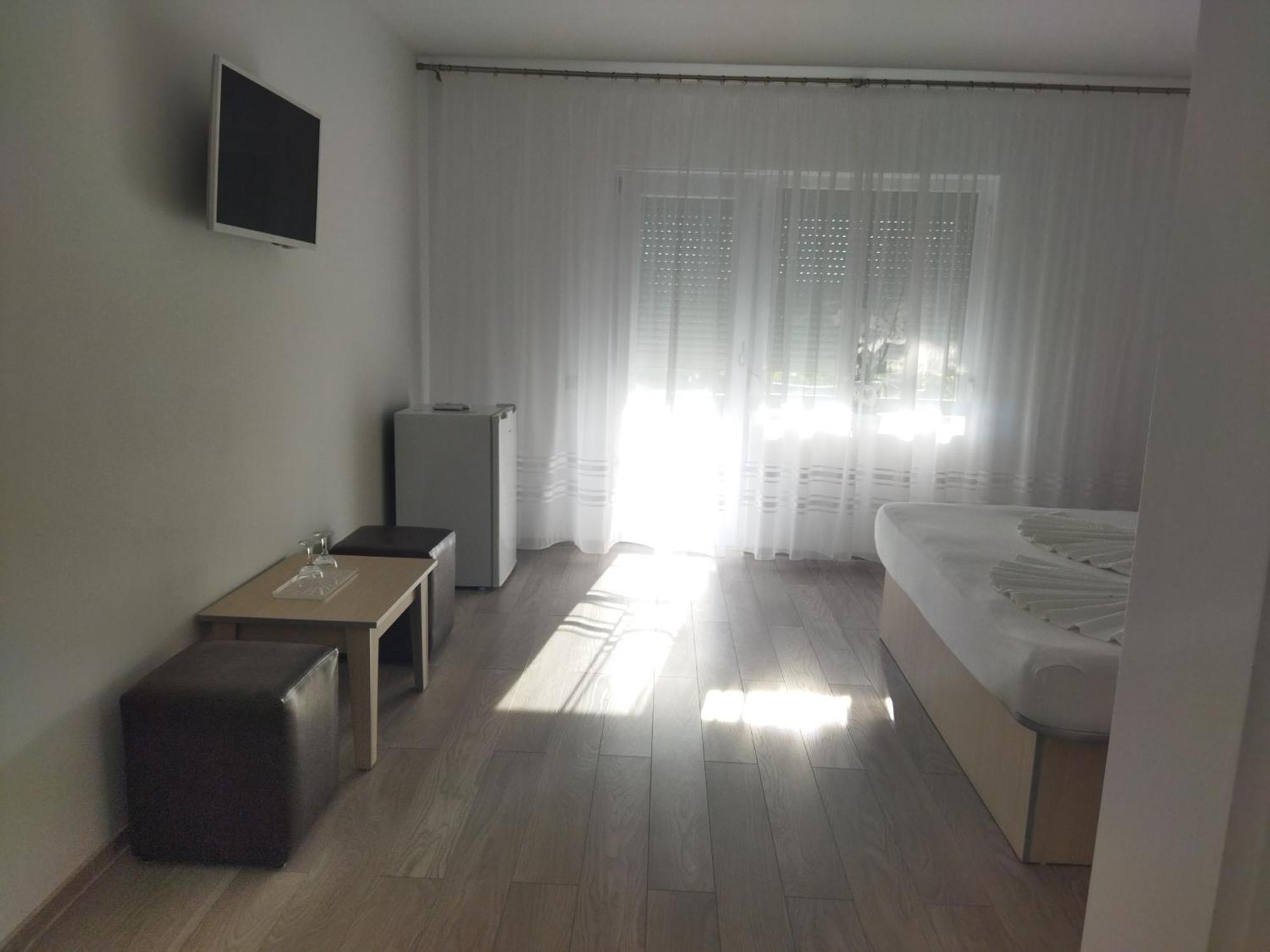 Vila Marius Două Mai Exterior foto