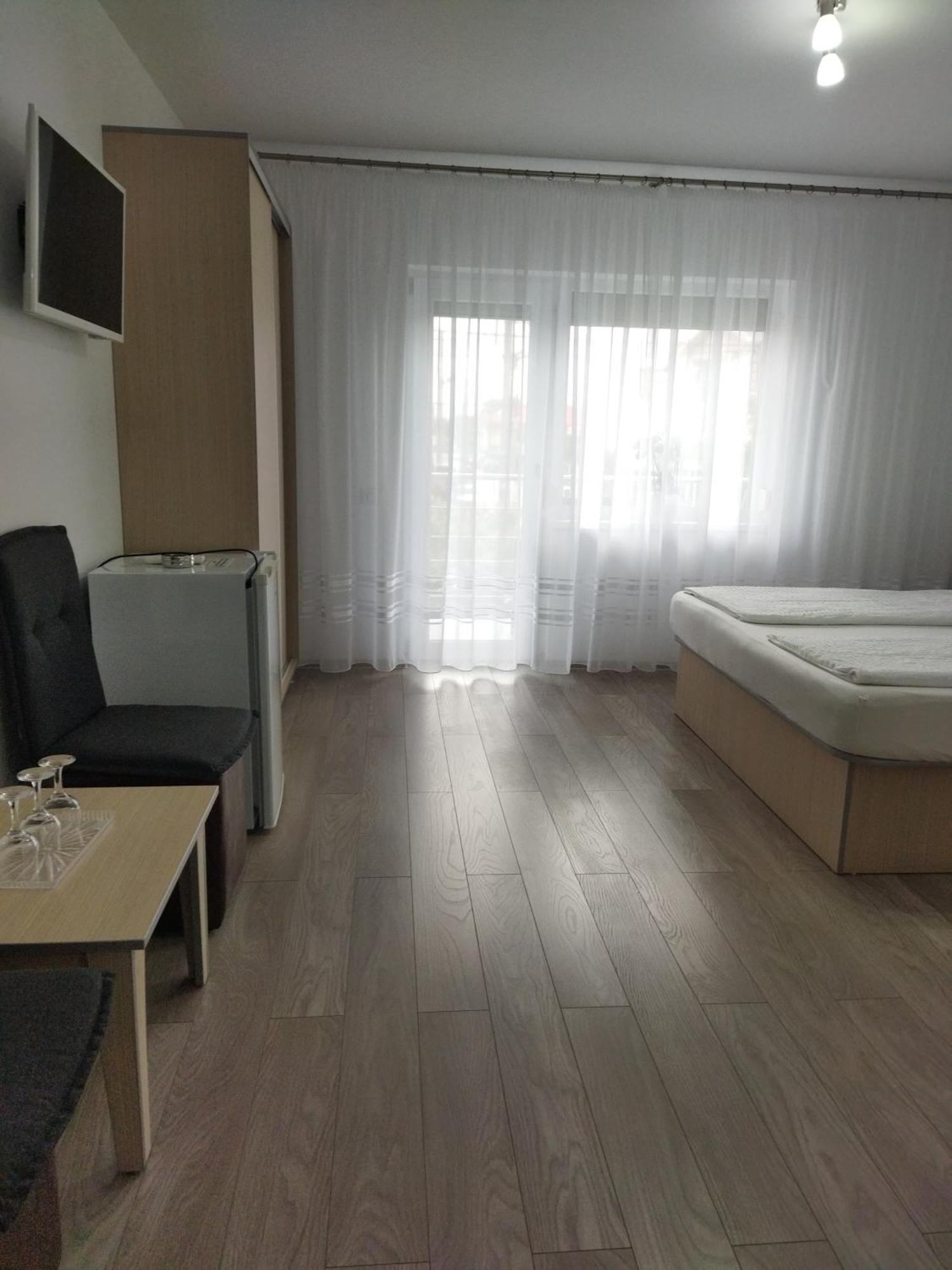 Vila Marius Două Mai Exterior foto