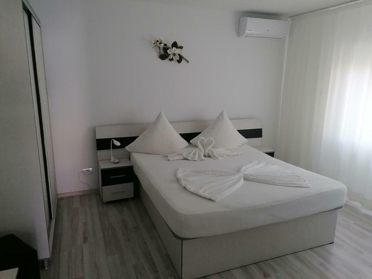 Vila Marius Două Mai Exterior foto